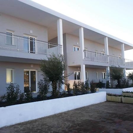 197 Pozzo San Nicola Aparthotel Stintino Exterior foto